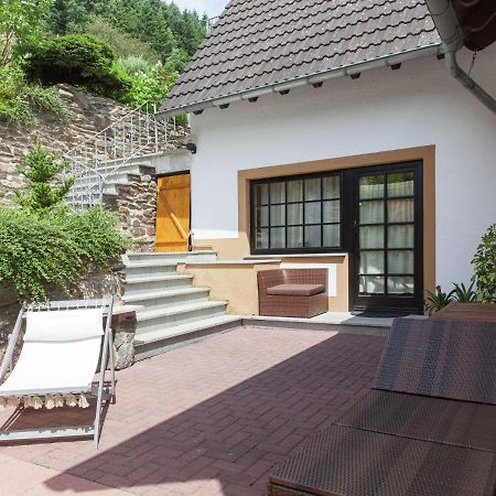 A Modern Apartment In The Hunsr Ck Region S Romantic Drohn Valley Merschbach Exteriör bild