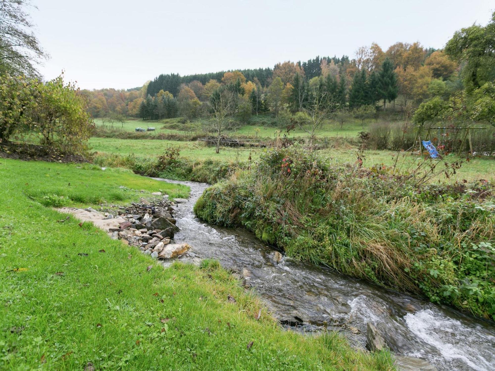 A Modern Apartment In The Hunsr Ck Region S Romantic Drohn Valley Merschbach Exteriör bild