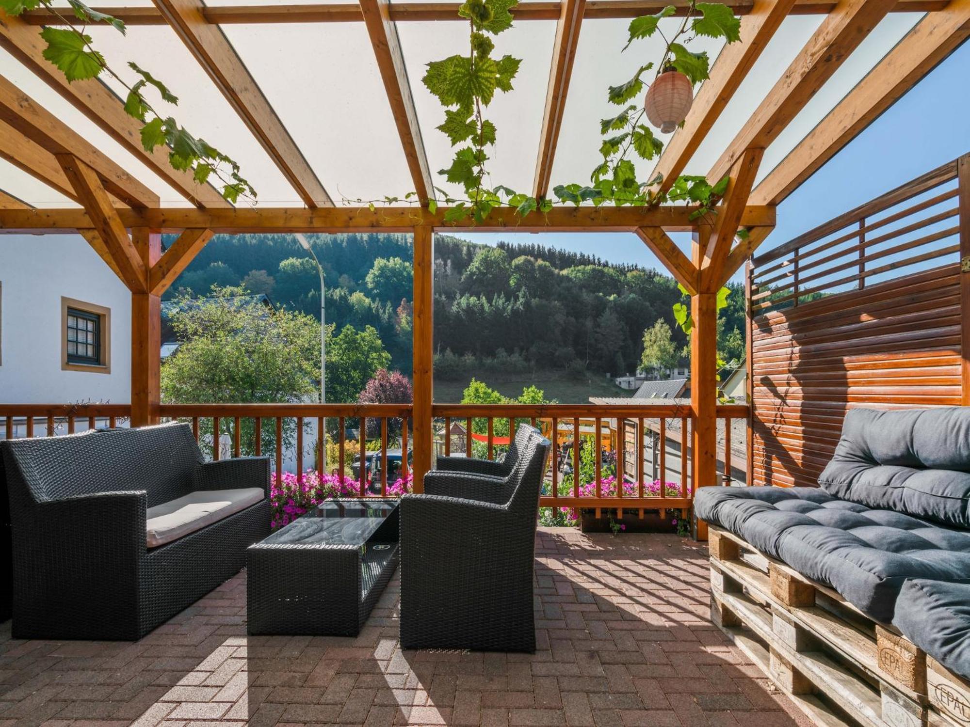 A Modern Apartment In The Hunsr Ck Region S Romantic Drohn Valley Merschbach Exteriör bild