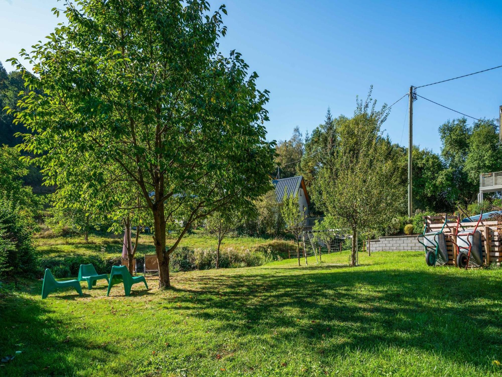A Modern Apartment In The Hunsr Ck Region S Romantic Drohn Valley Merschbach Exteriör bild